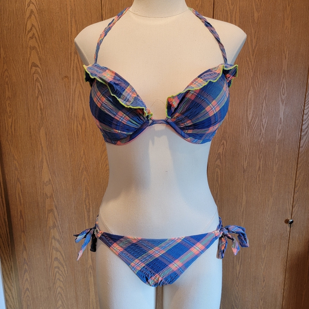 Victoria Secret bikini